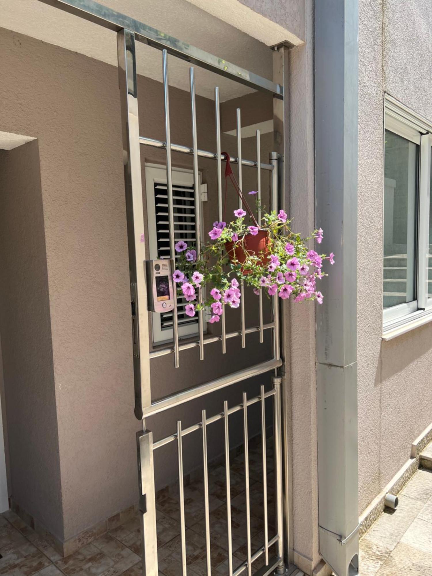 Guest House Mrvaljevic Budva Exterior photo